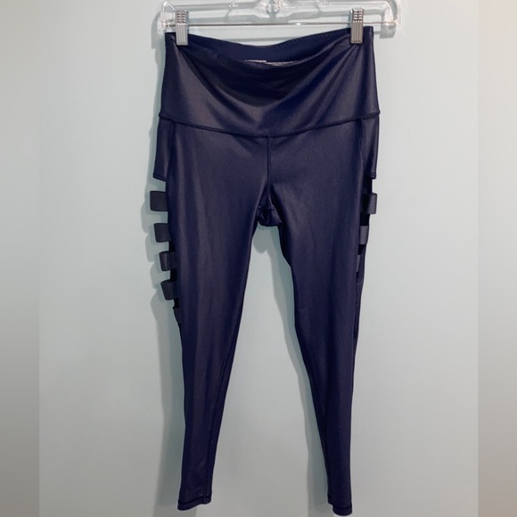 Victoria Sport Knockout Shine Blue Ladder leggings Size Small - Picture 2 of 6